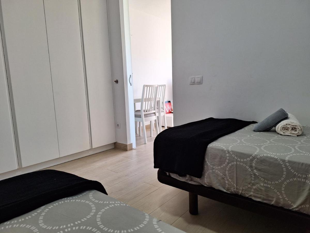White And Quiet! Modern Apartment In San Agustin San Bartolomé Buitenkant foto