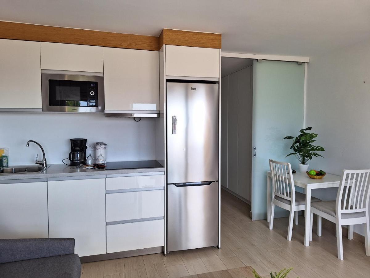 White And Quiet! Modern Apartment In San Agustin San Bartolomé Buitenkant foto