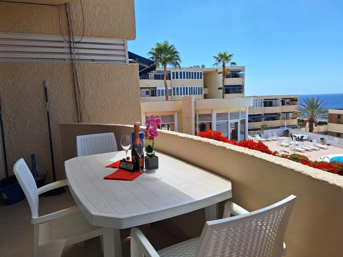 White And Quiet! Modern Apartment In San Agustin San Bartolomé Buitenkant foto
